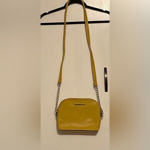 Steve Madden Women's Bmarilyn Crossbody Purse, Mustard